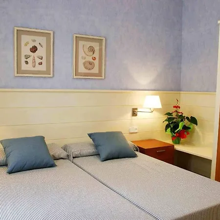 Serennia Sants Apartment