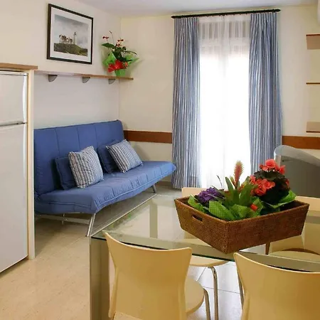 Serennia Sants * برشلونة